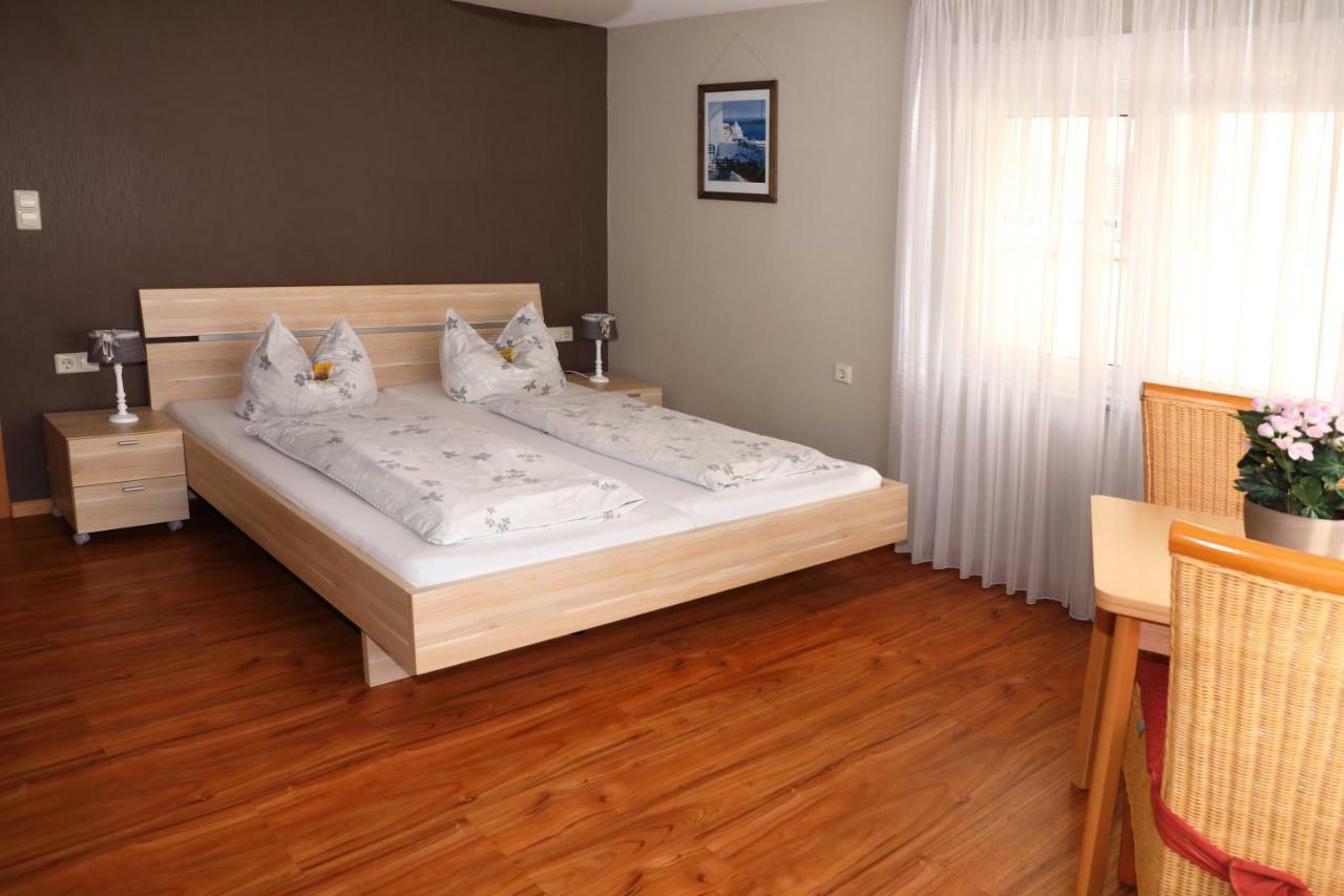 Ferienwohnungen Pension Aurora Kappel-Grafenhausen Bagian luar foto